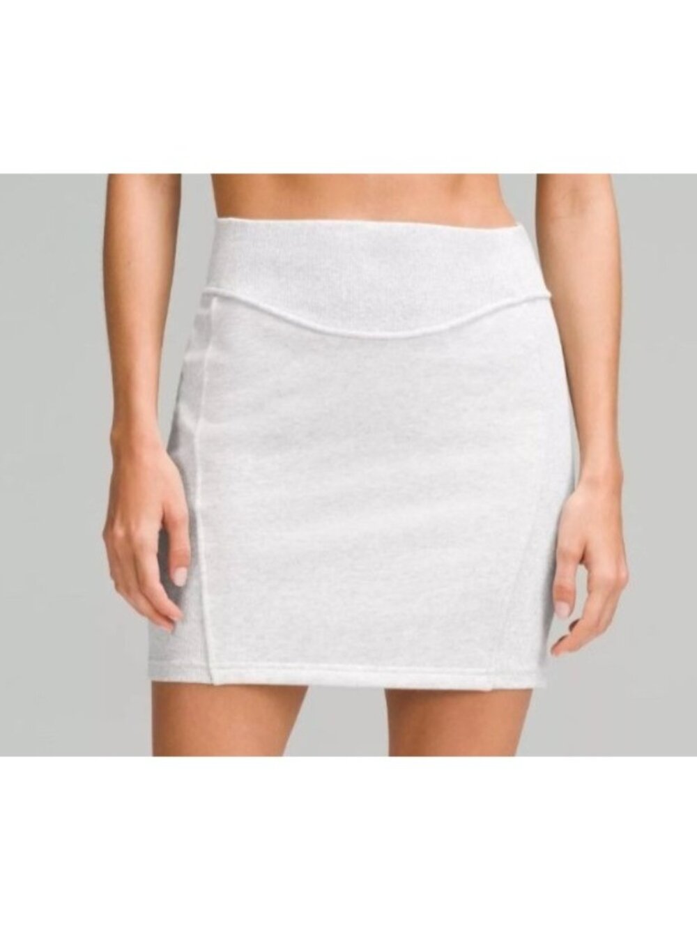 Lululemon Women's Sz Large Gray Ribbed Knit Mini Skirt Casual Stretchy